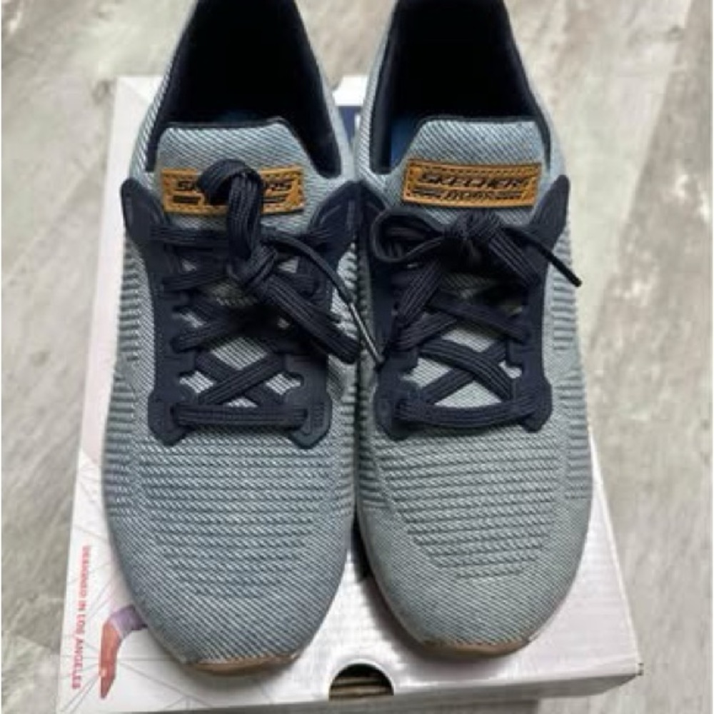 Skechers Blue and Tan Women's Sneakers